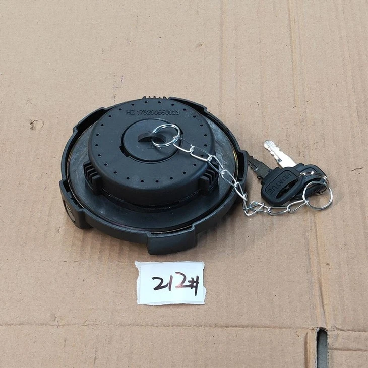 Plastic fuel tank cap with keys